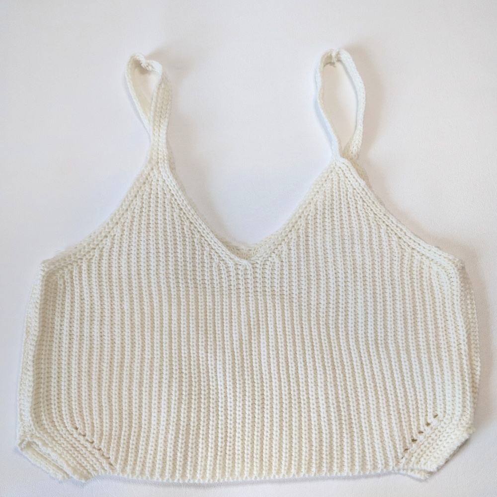 White Knit Crop Top Sweater ONE SIZE